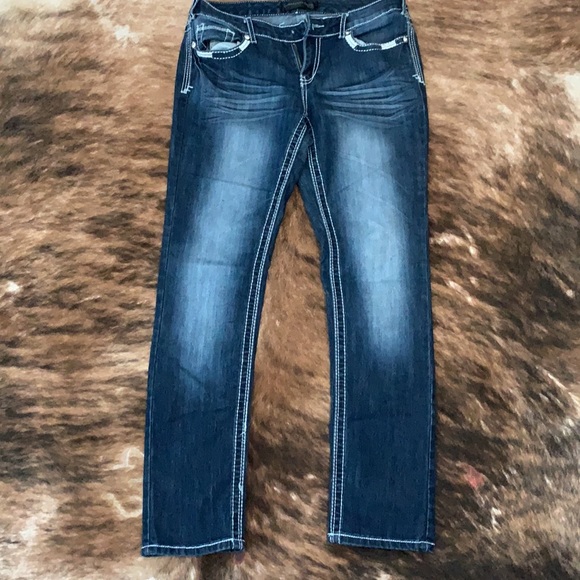 Twentyone Black by rue 21 - Picture 4 of 4